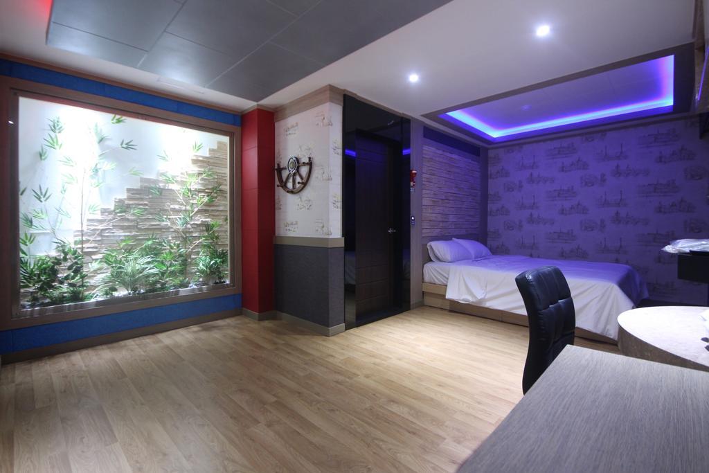 Pohang Wow Motel الغرفة الصورة